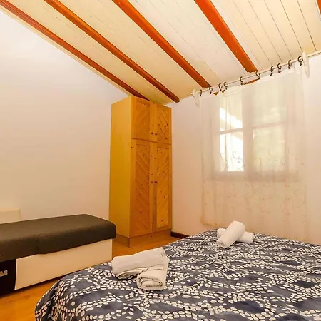Beautiful In With Wifi Appartement